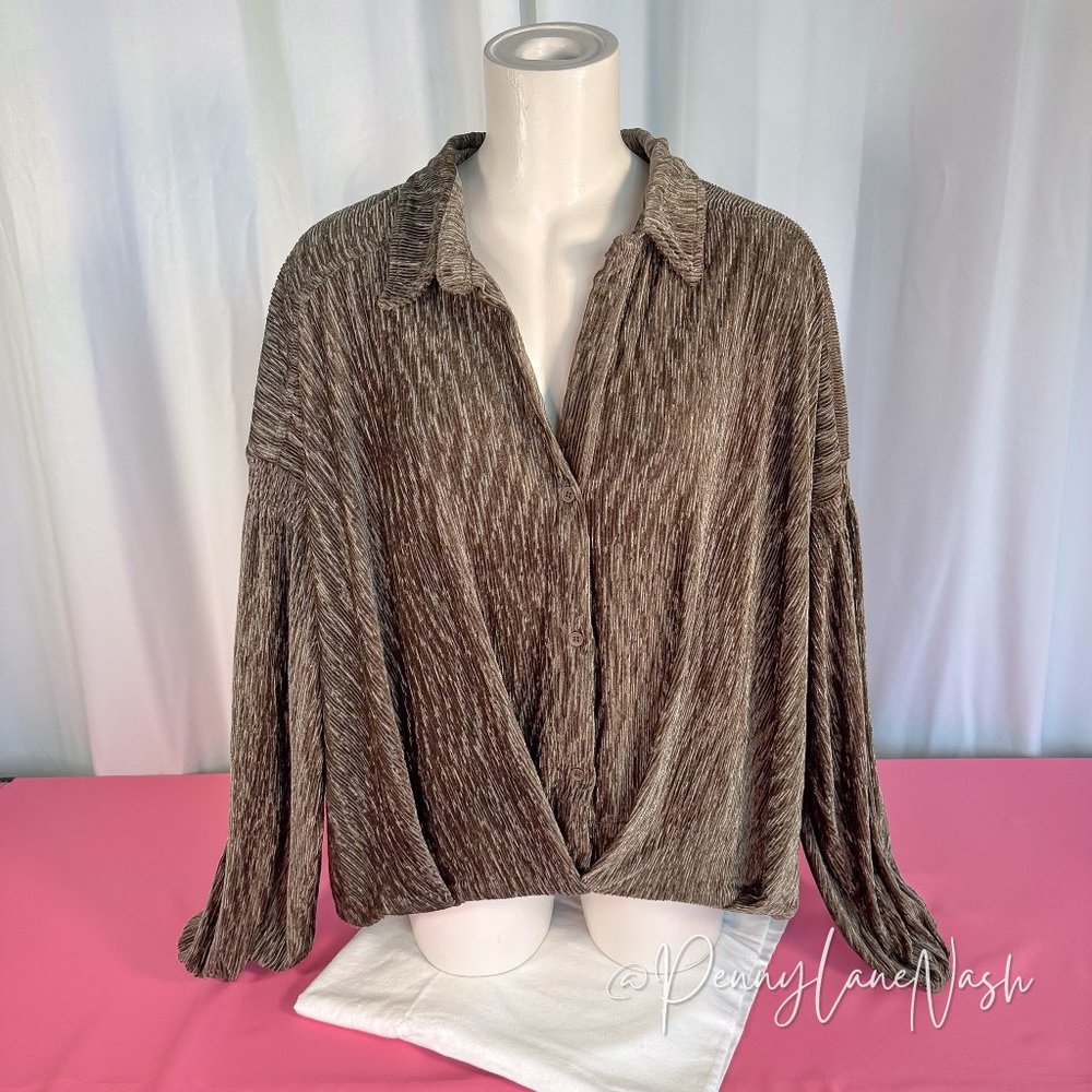 Skies Are Blue Long Sleeve Metallic Shirt Top